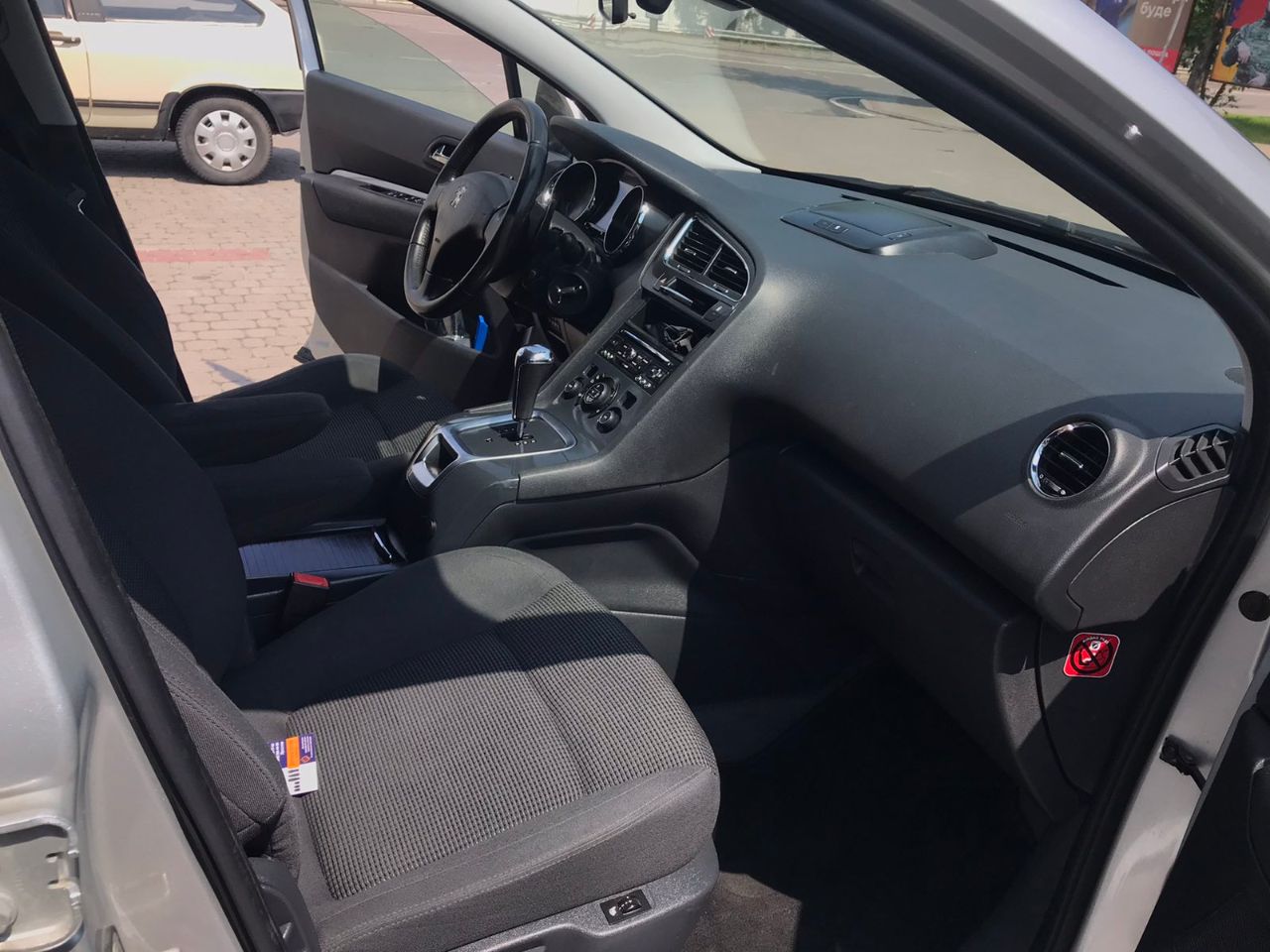 Peugeot 5008 - фото 13