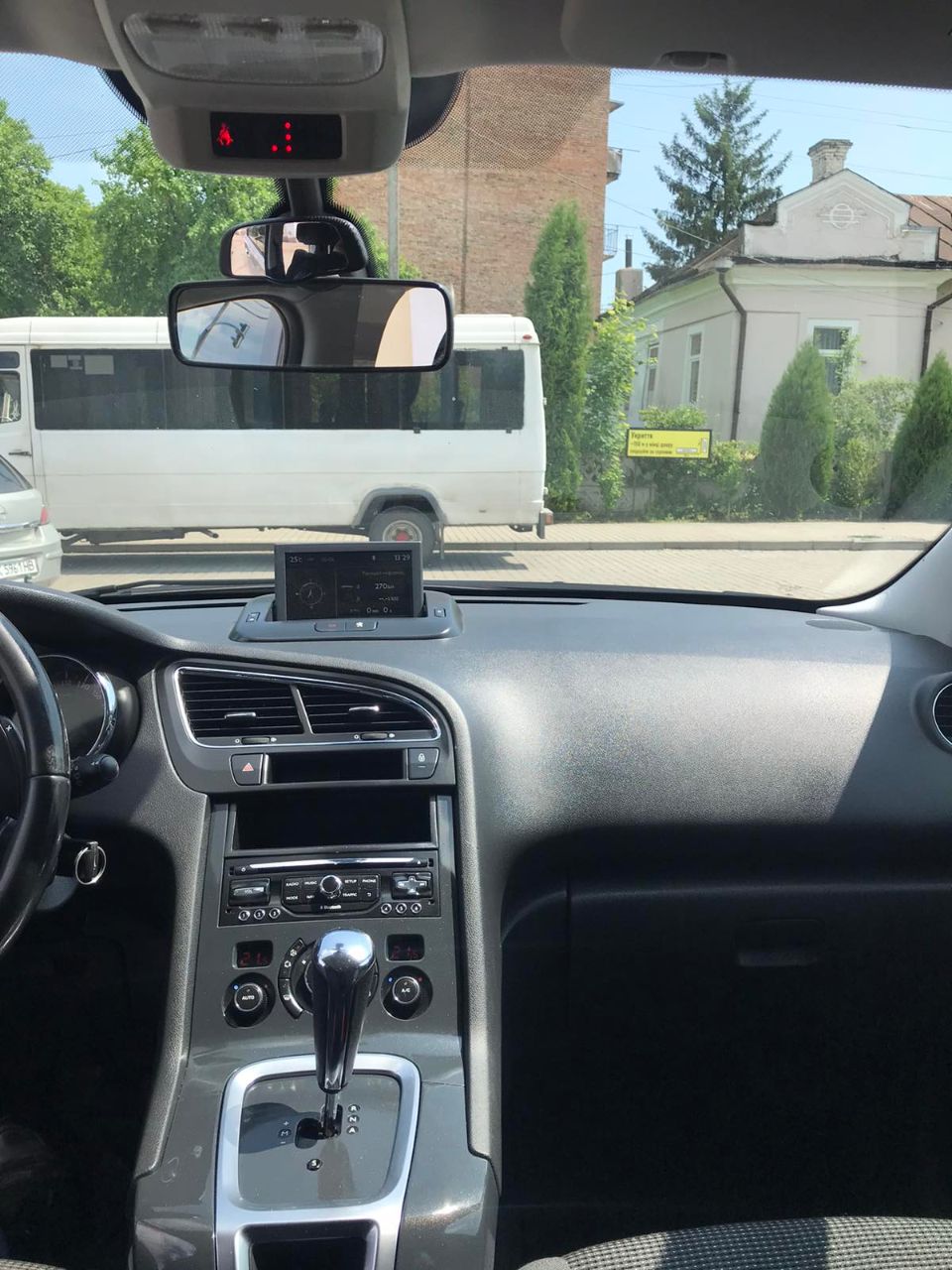 Peugeot 5008 - фото 6