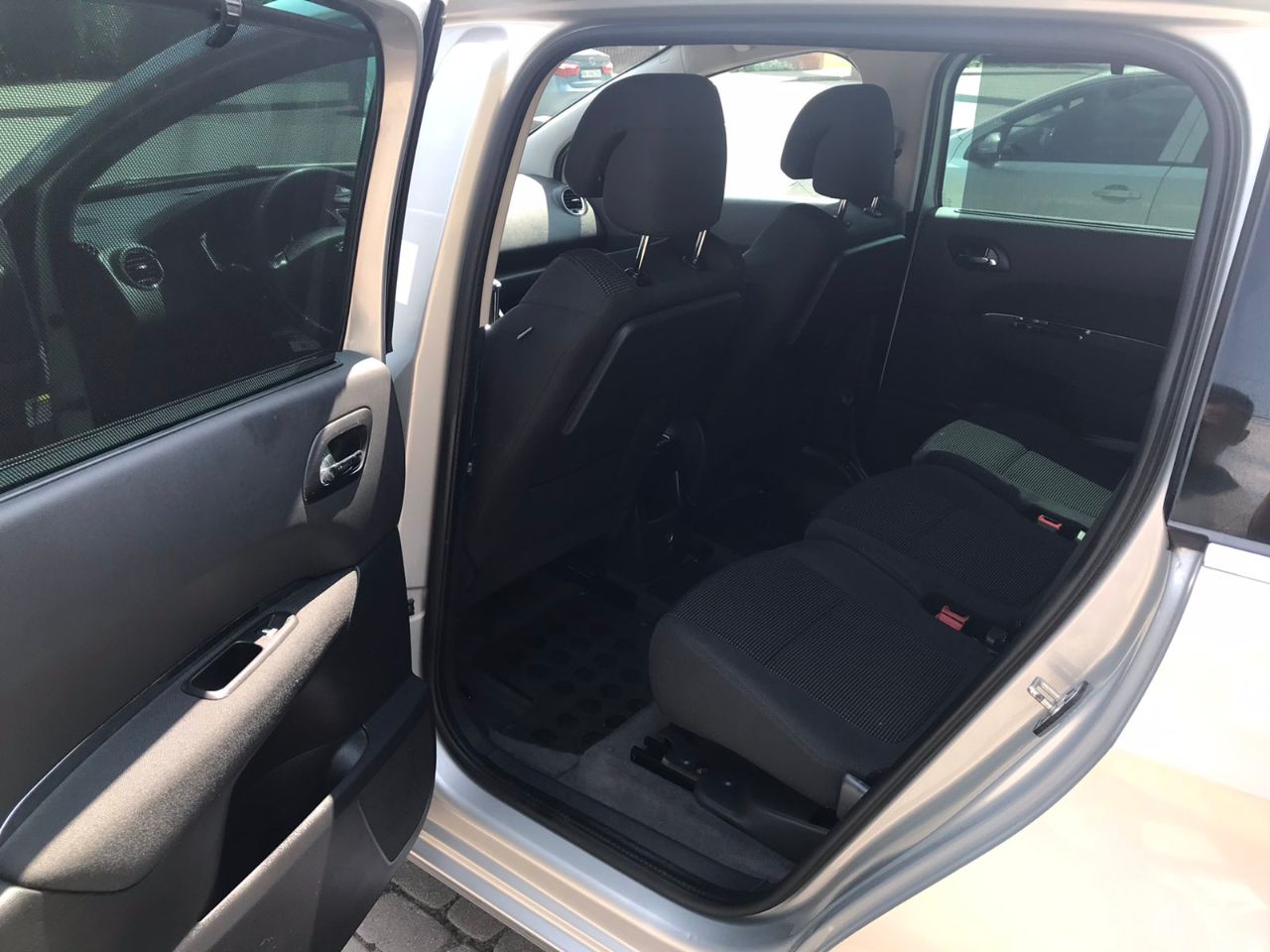 Peugeot 5008 - фото 11