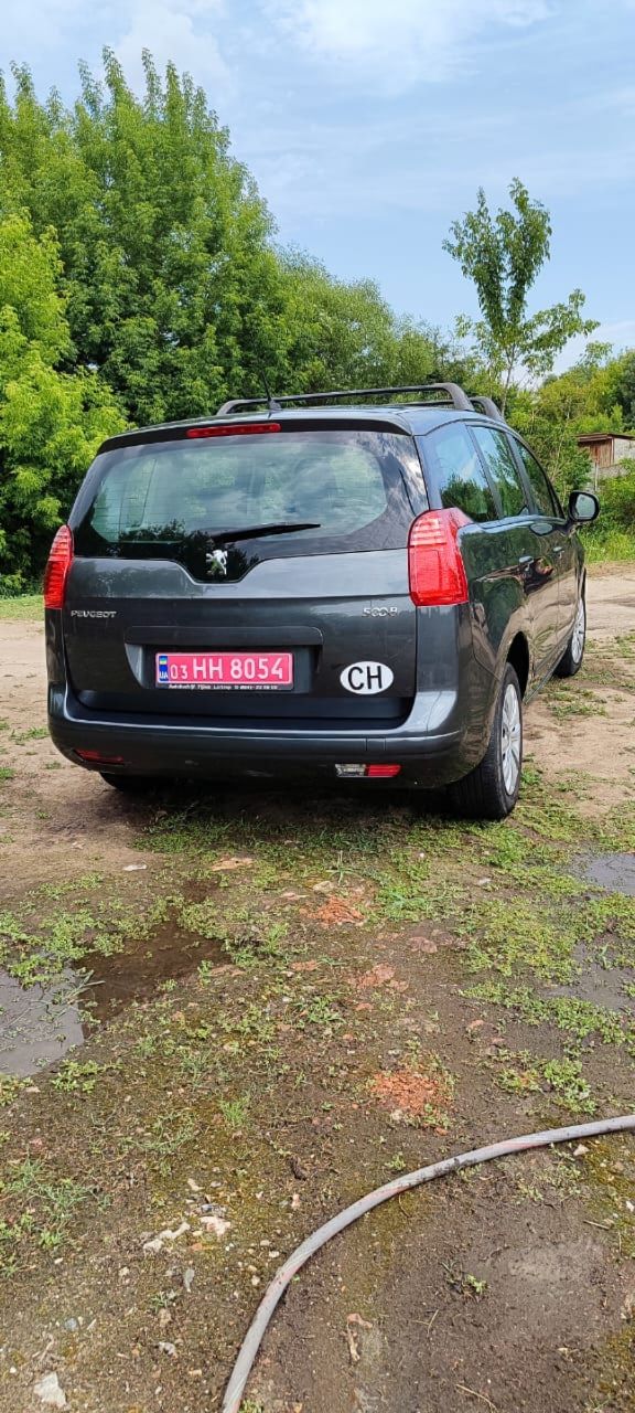 Peugeot 5008 - фото 12