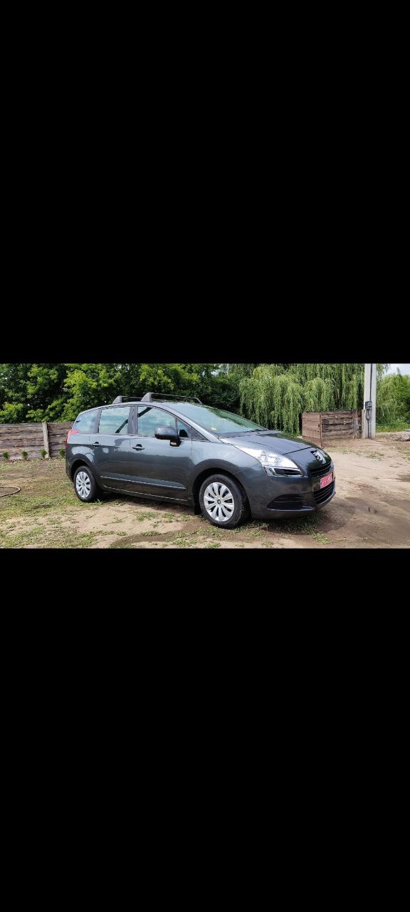 Peugeot 5008 - фото 5