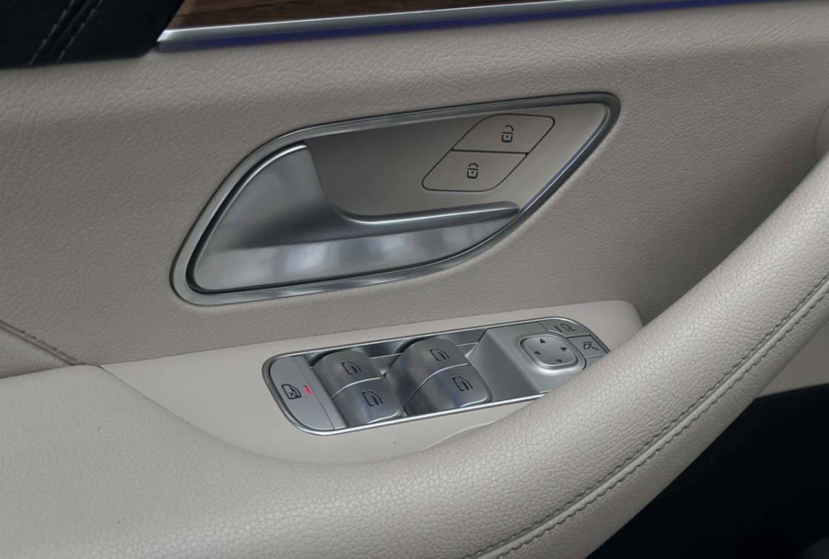 Mercedes-Benz GLE - фото 15