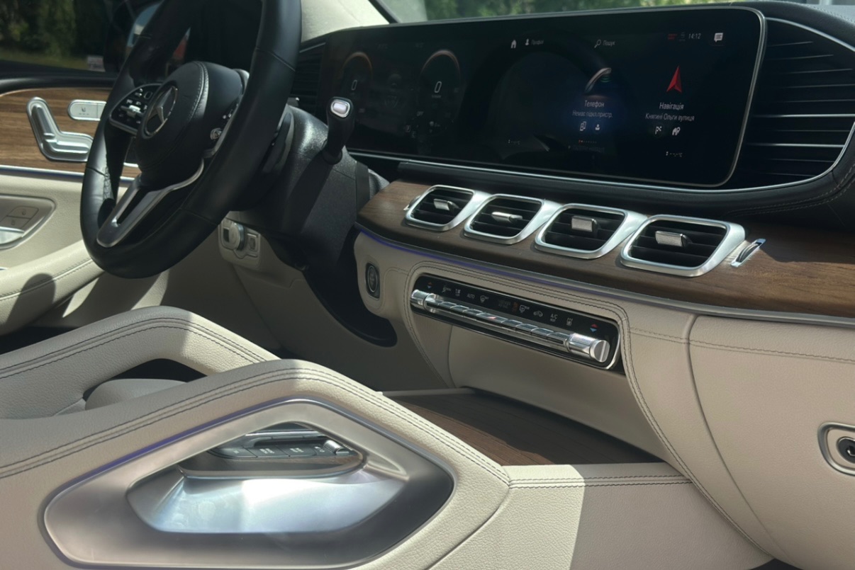 Mercedes-Benz GLE - фото 51