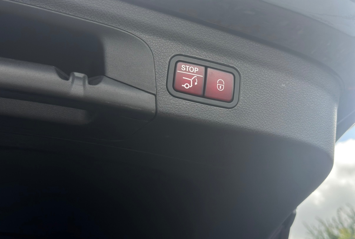 Mercedes-Benz GLE - фото 45