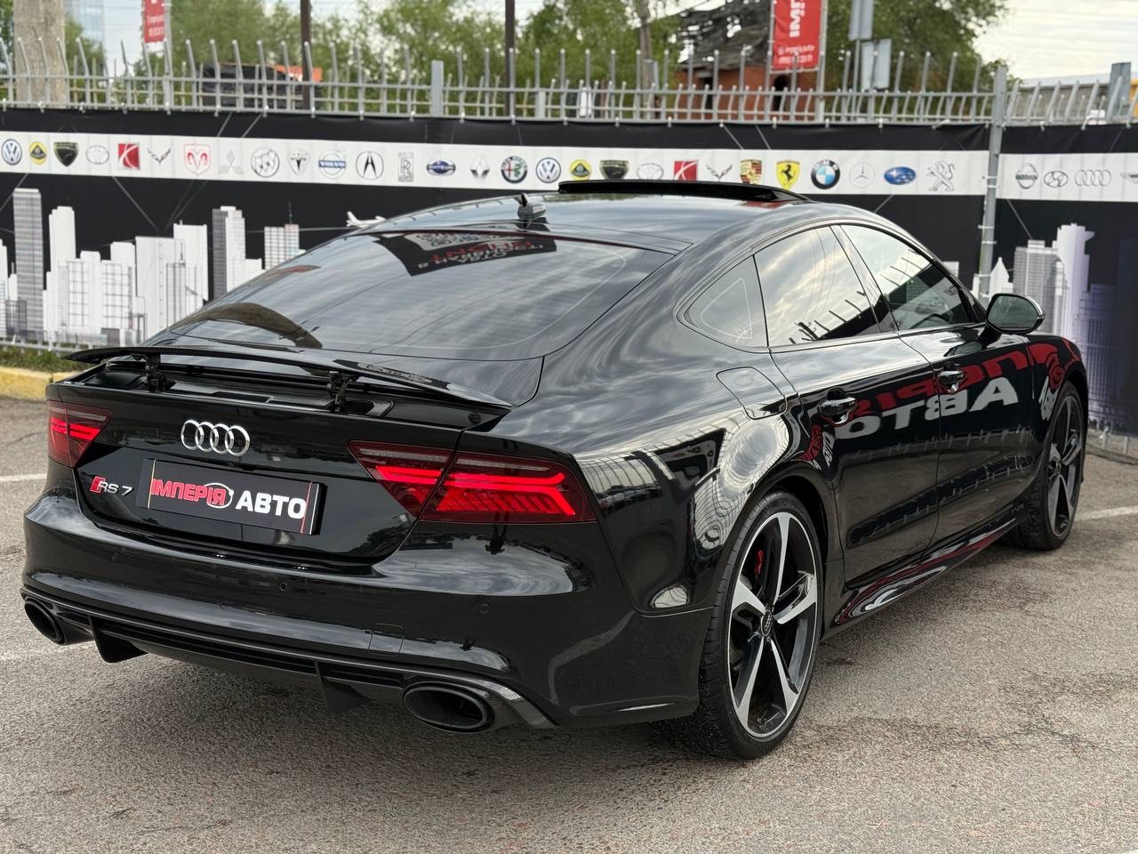 Audi RS 7 - фото 5