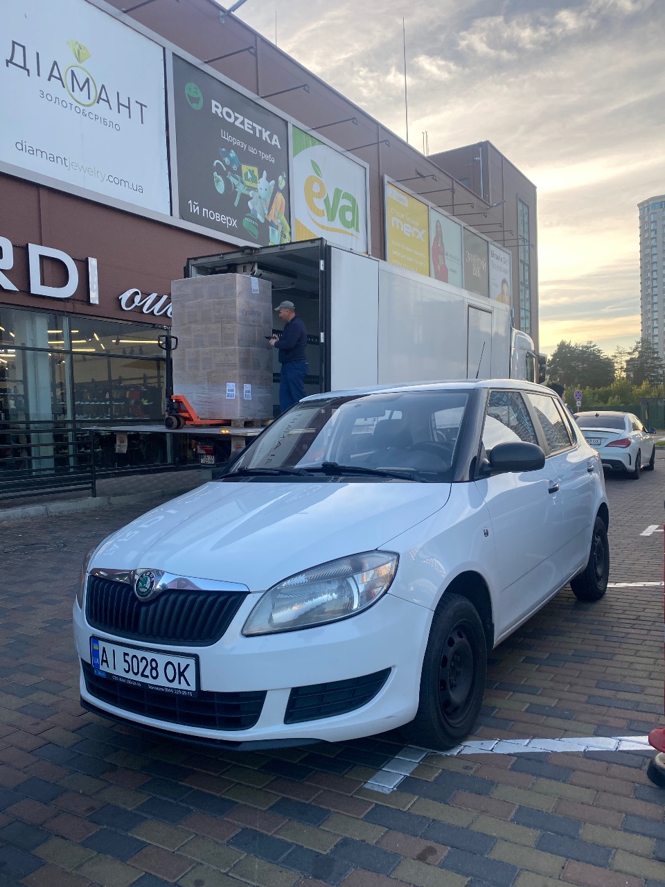 Skoda Fabia - фото 7