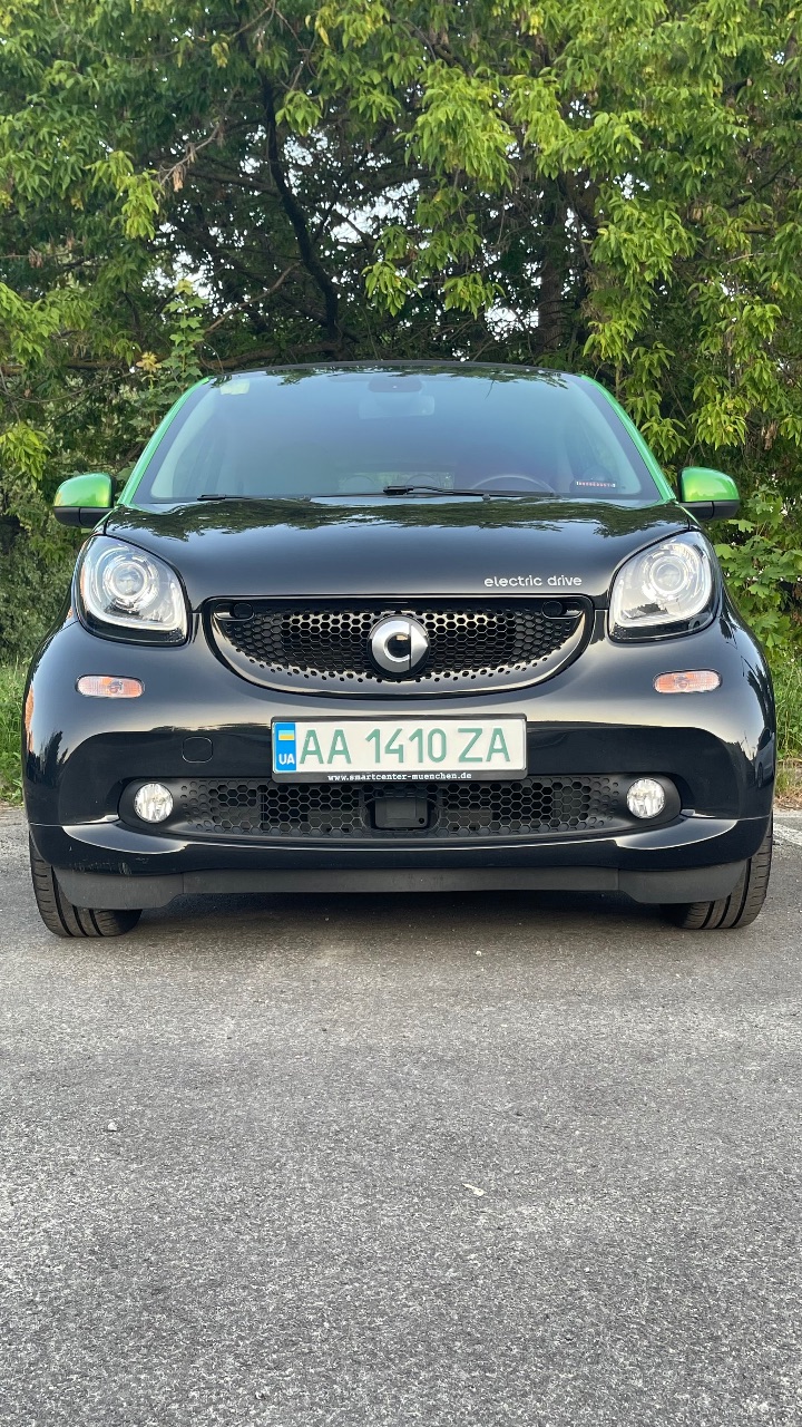 Smart Fortwo - фото 1