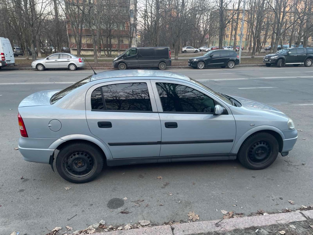 Opel Astra - фото 11