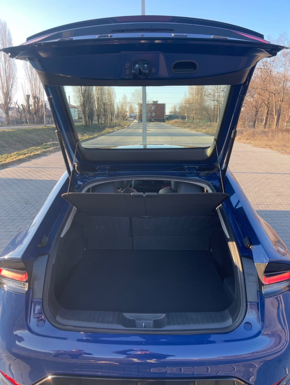 Toyota Prius - фото 8