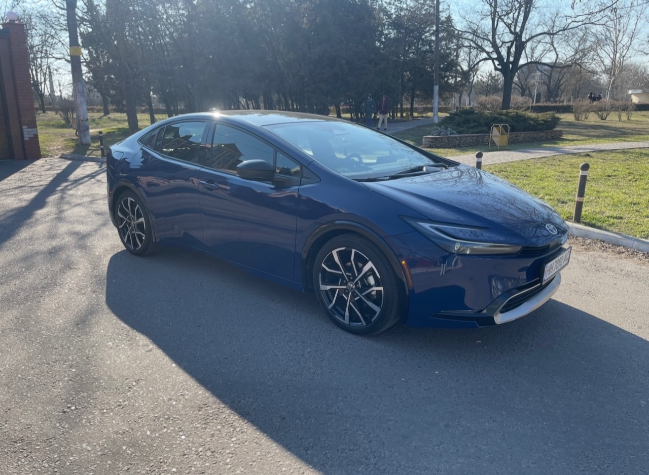 Toyota Prius - фото 7