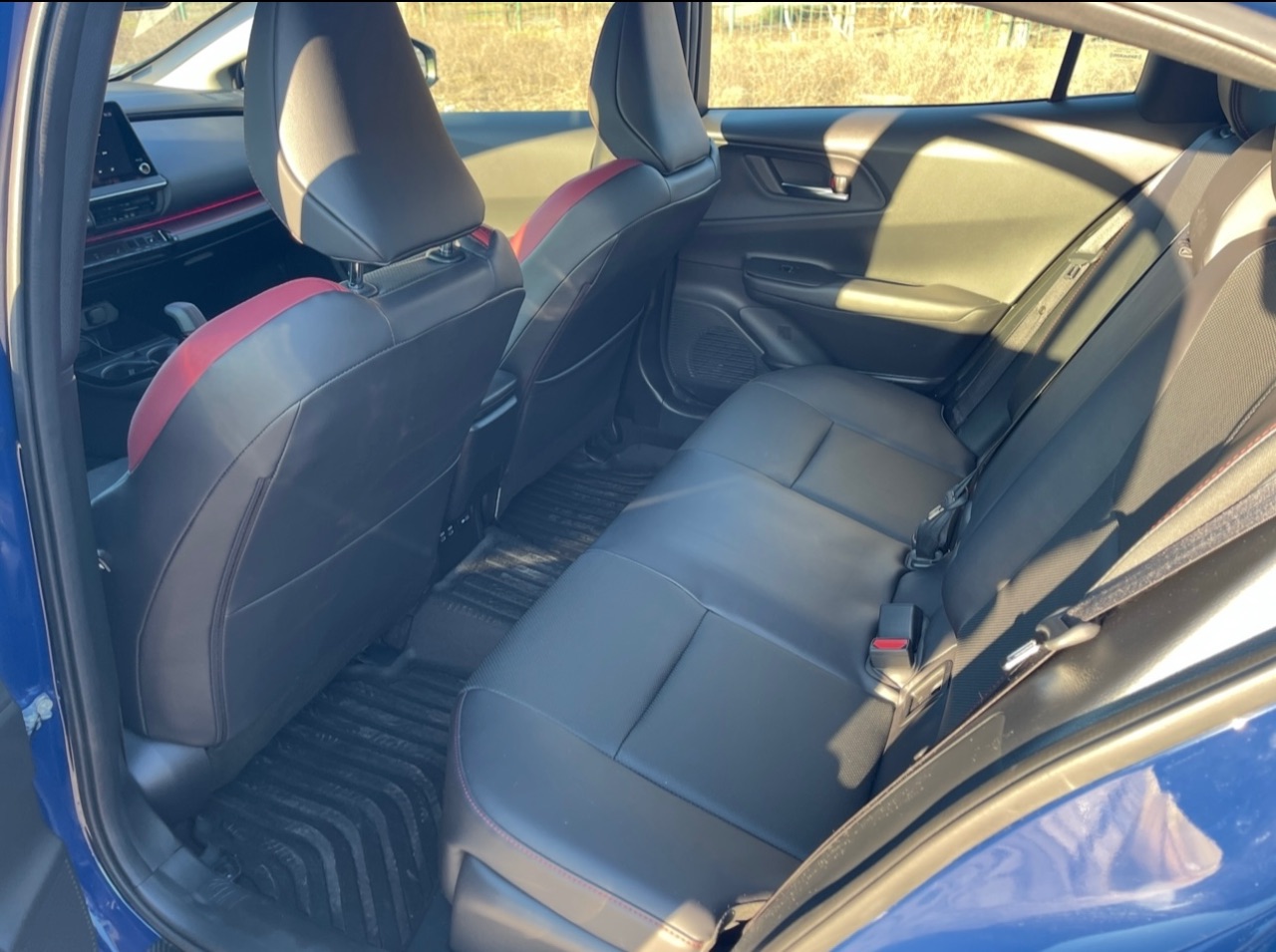 Toyota Prius - фото 12