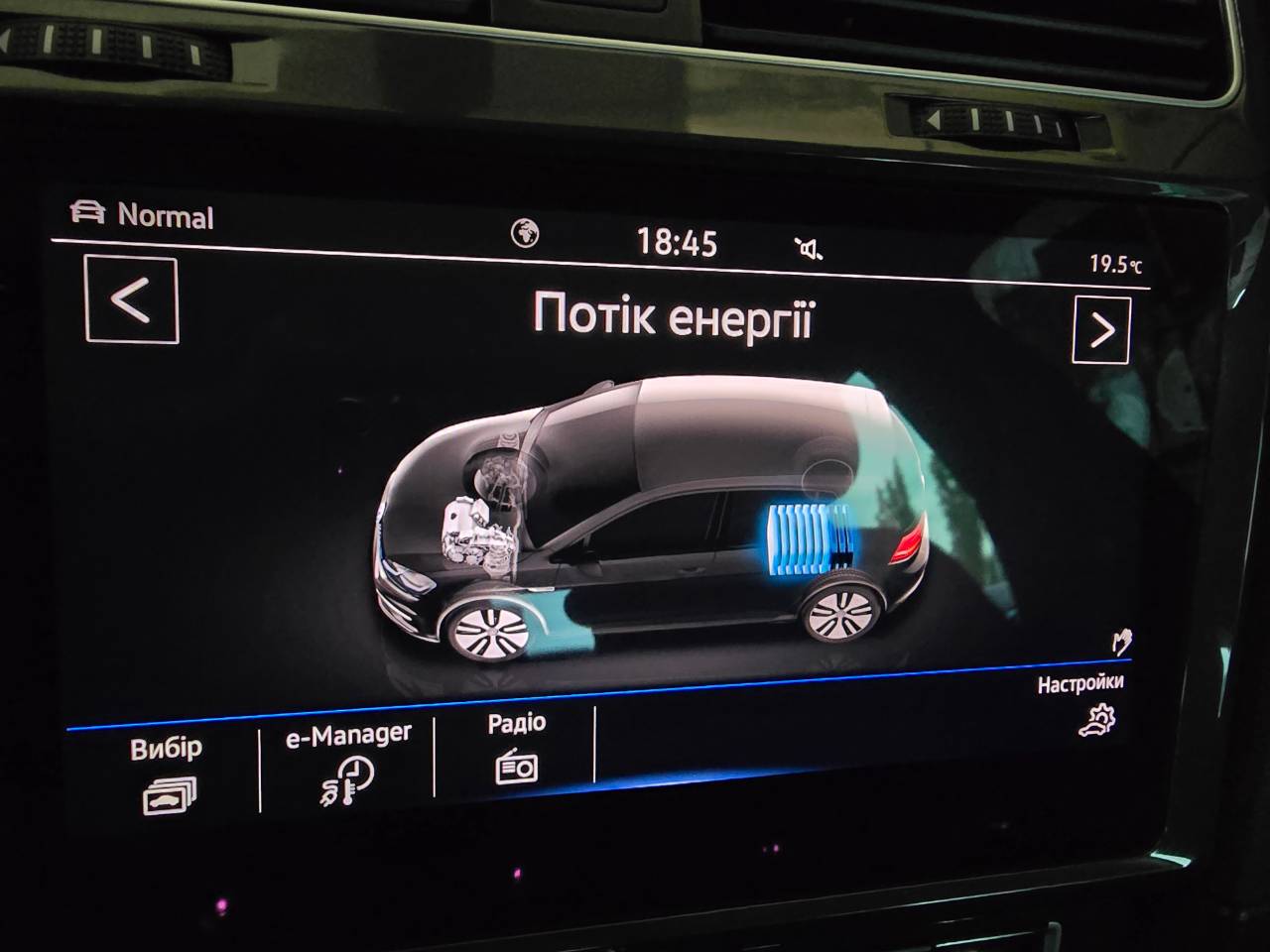 Volkswagen Golf - фото 38