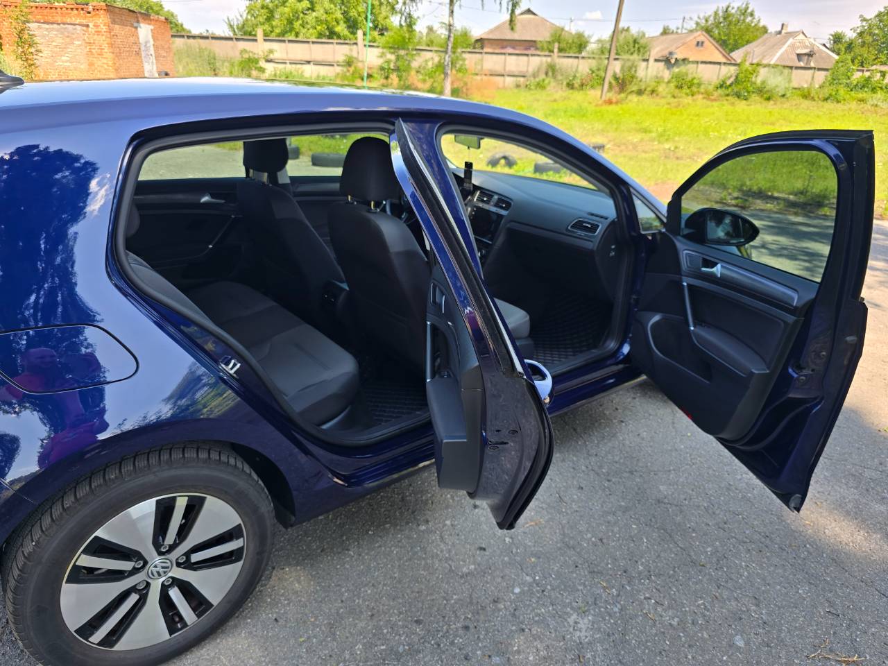 Volkswagen Golf - фото 31