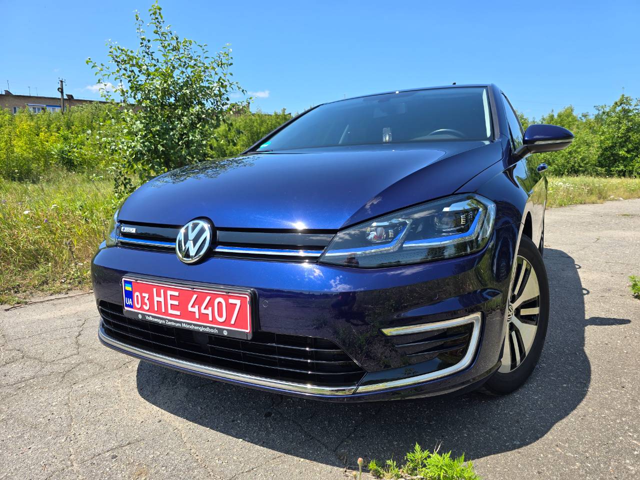 Volkswagen Golf - фото 1