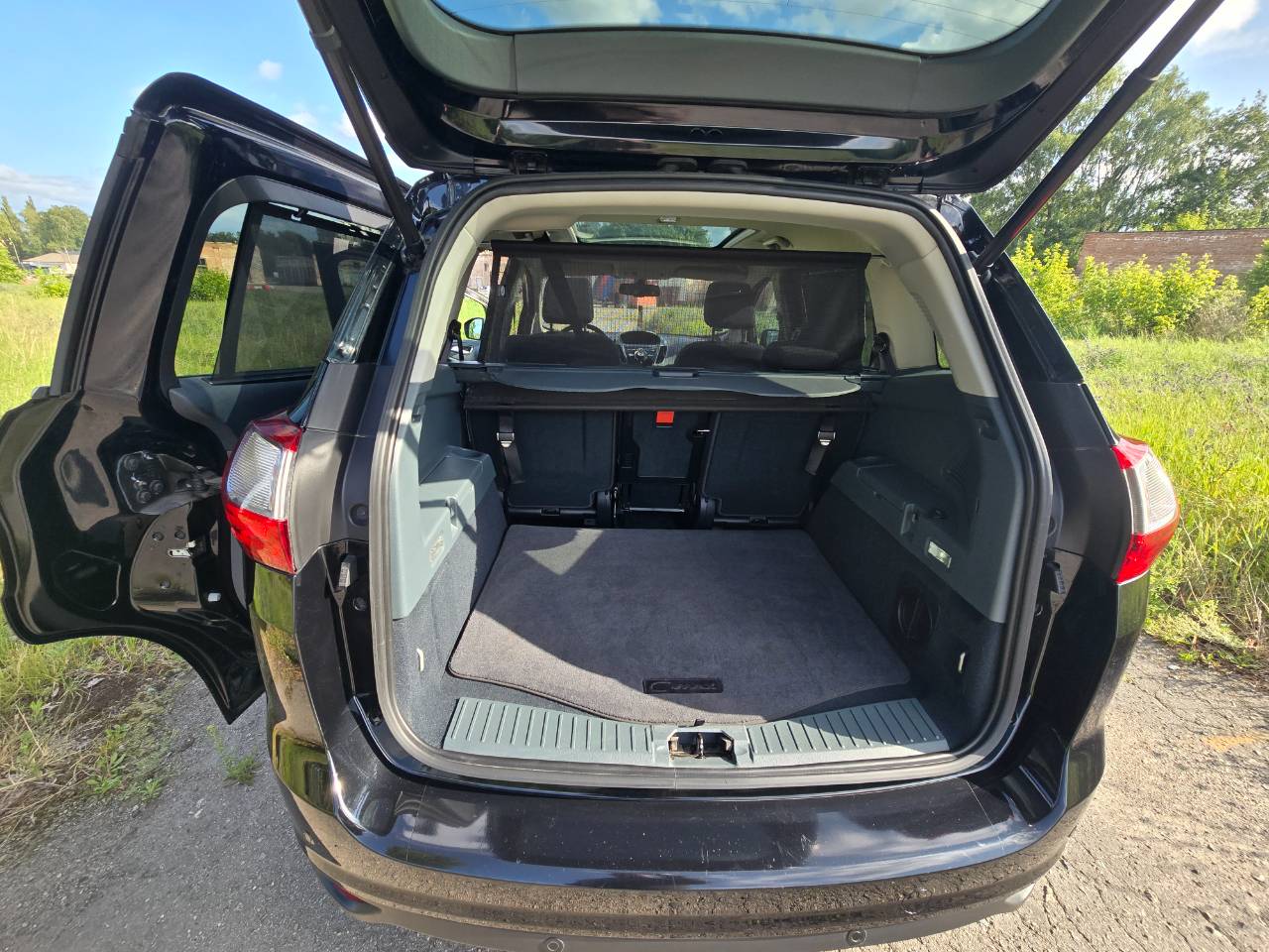 Ford C-MAX - фото 9