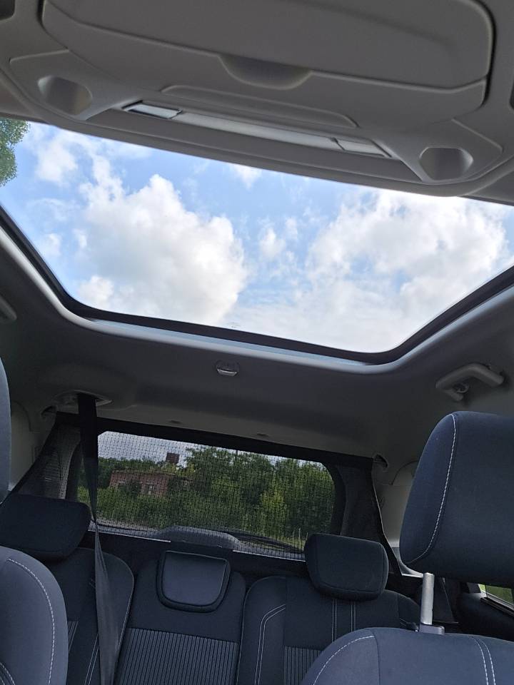 Ford C-MAX - фото 14