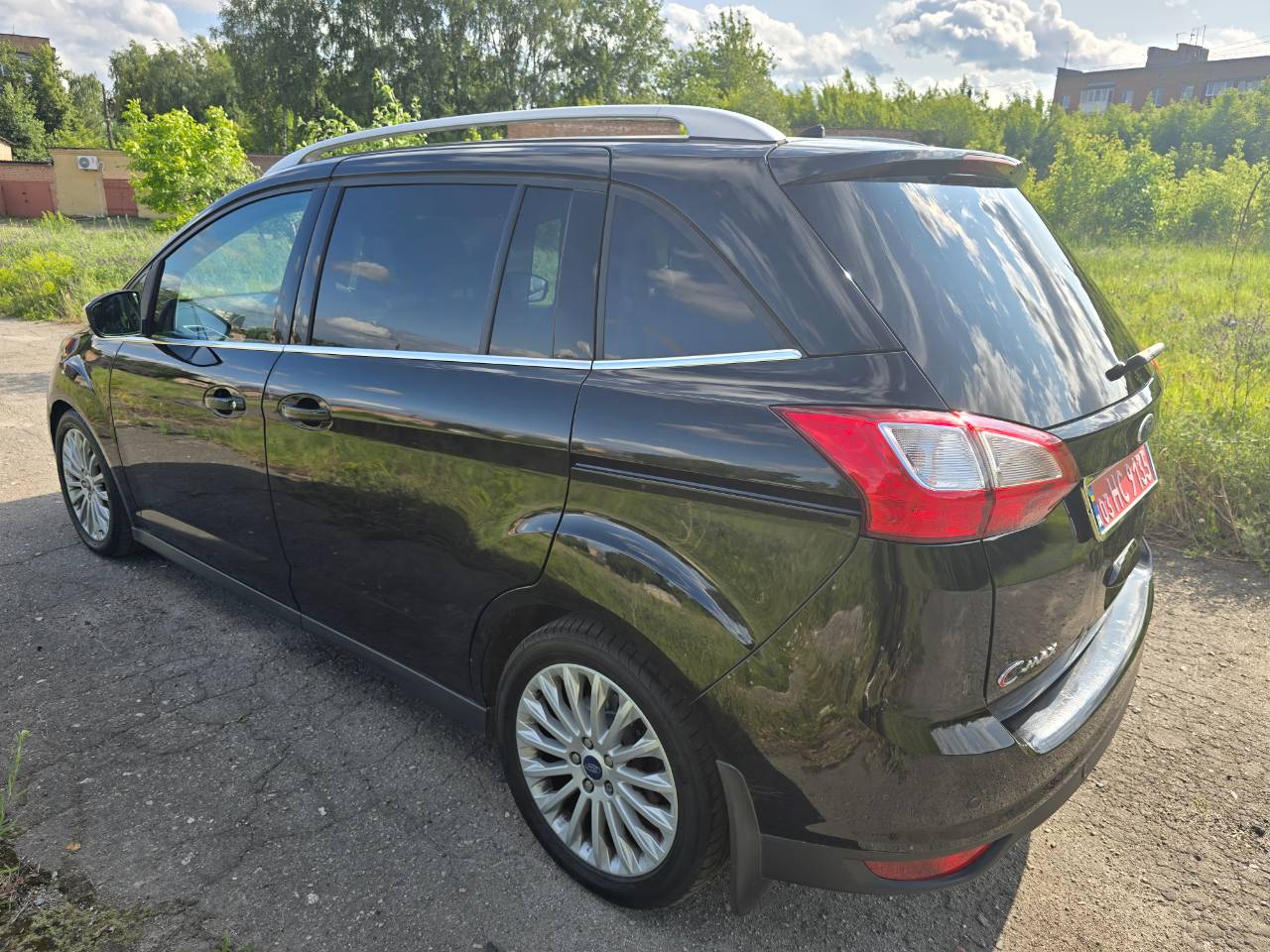 Ford C-MAX - фото 7
