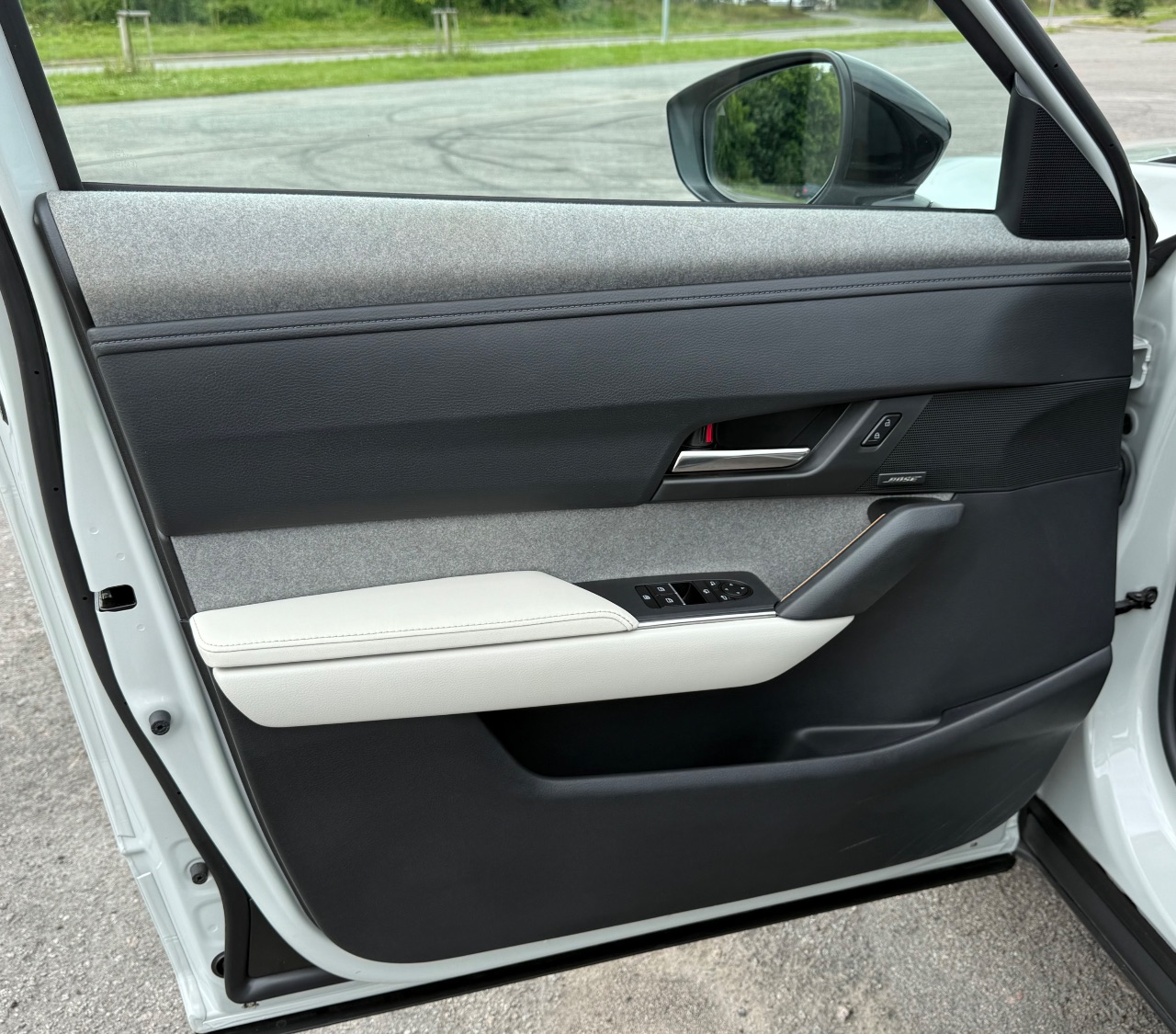 Mazda MX-30 - фото 18