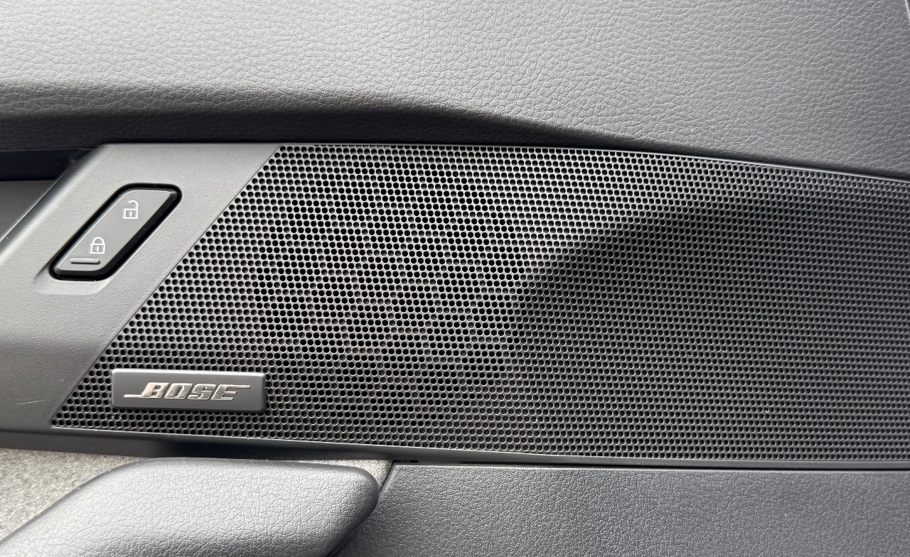 Mazda MX-30 - фото 20