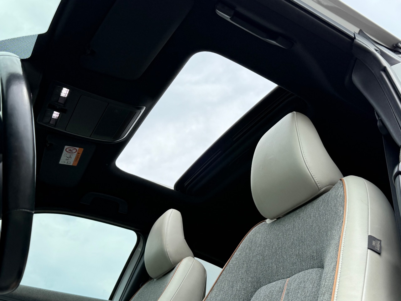 Mazda MX-30 - фото 17