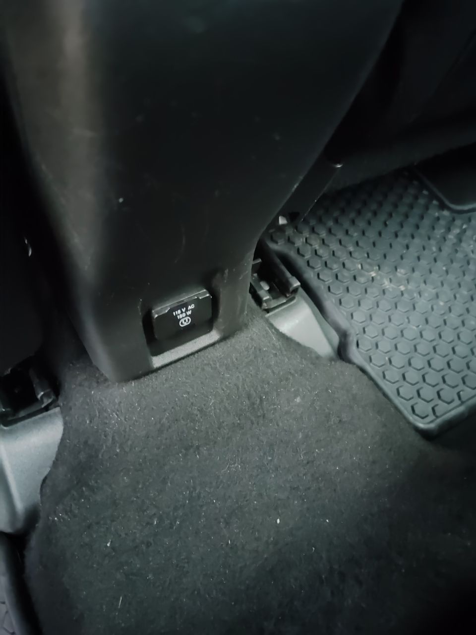 Jeep Renegade - фото 28