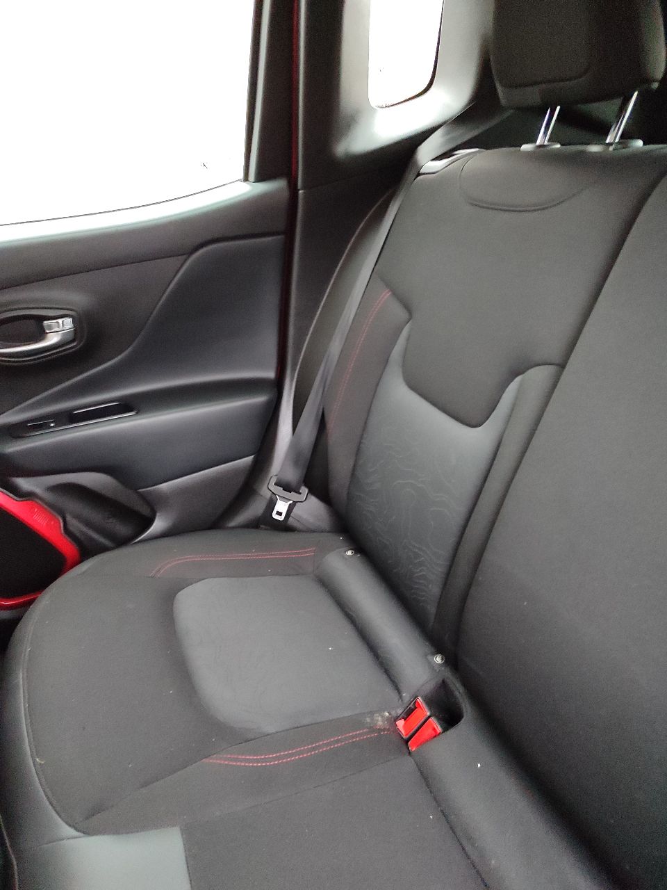 Jeep Renegade - фото 41