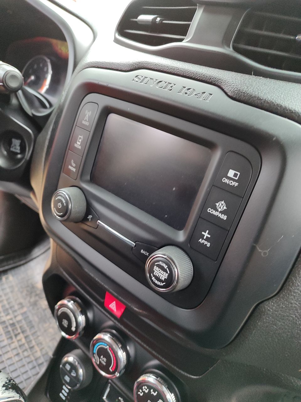 Jeep Renegade - фото 54