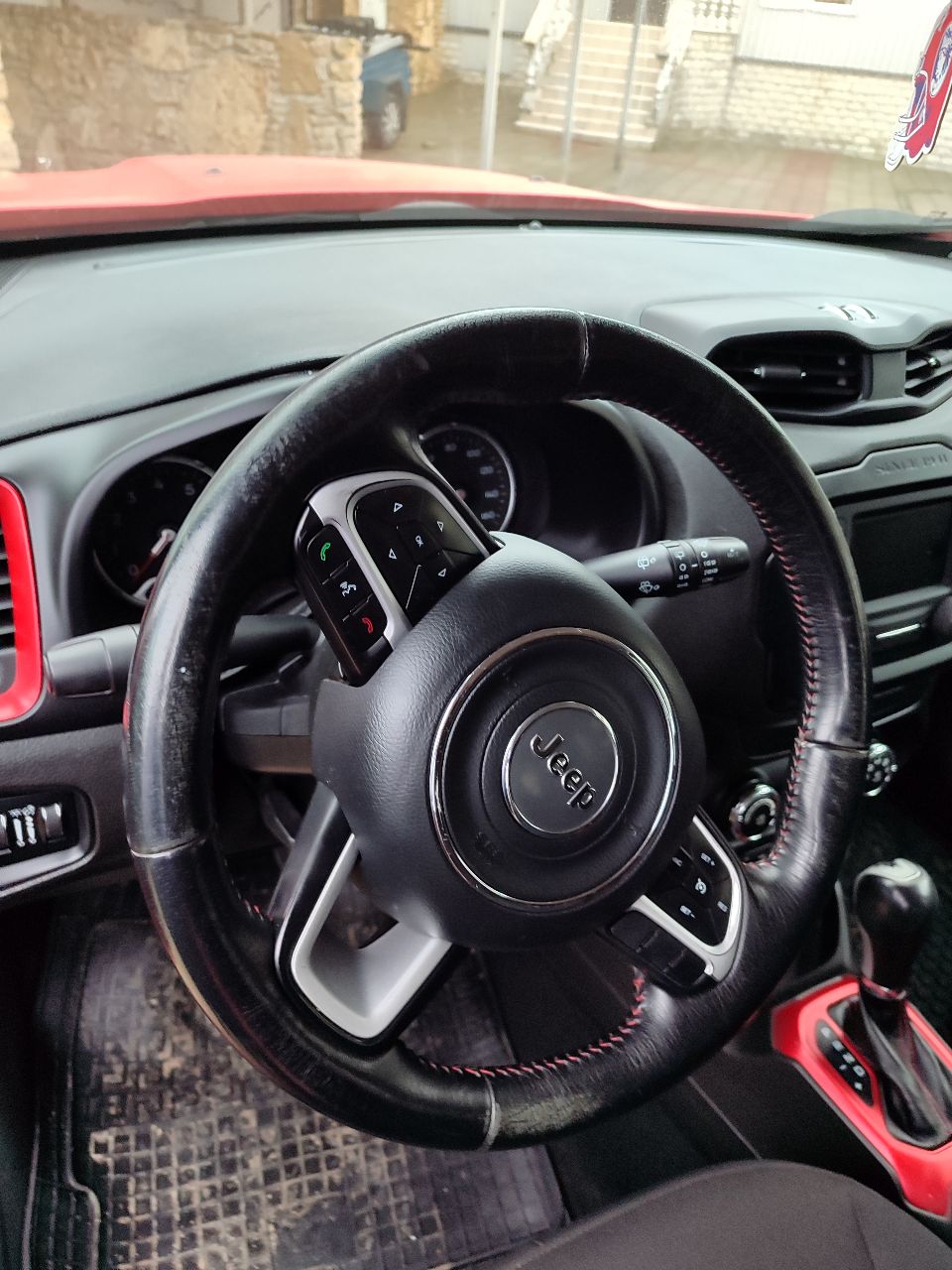 Jeep Renegade - фото 53