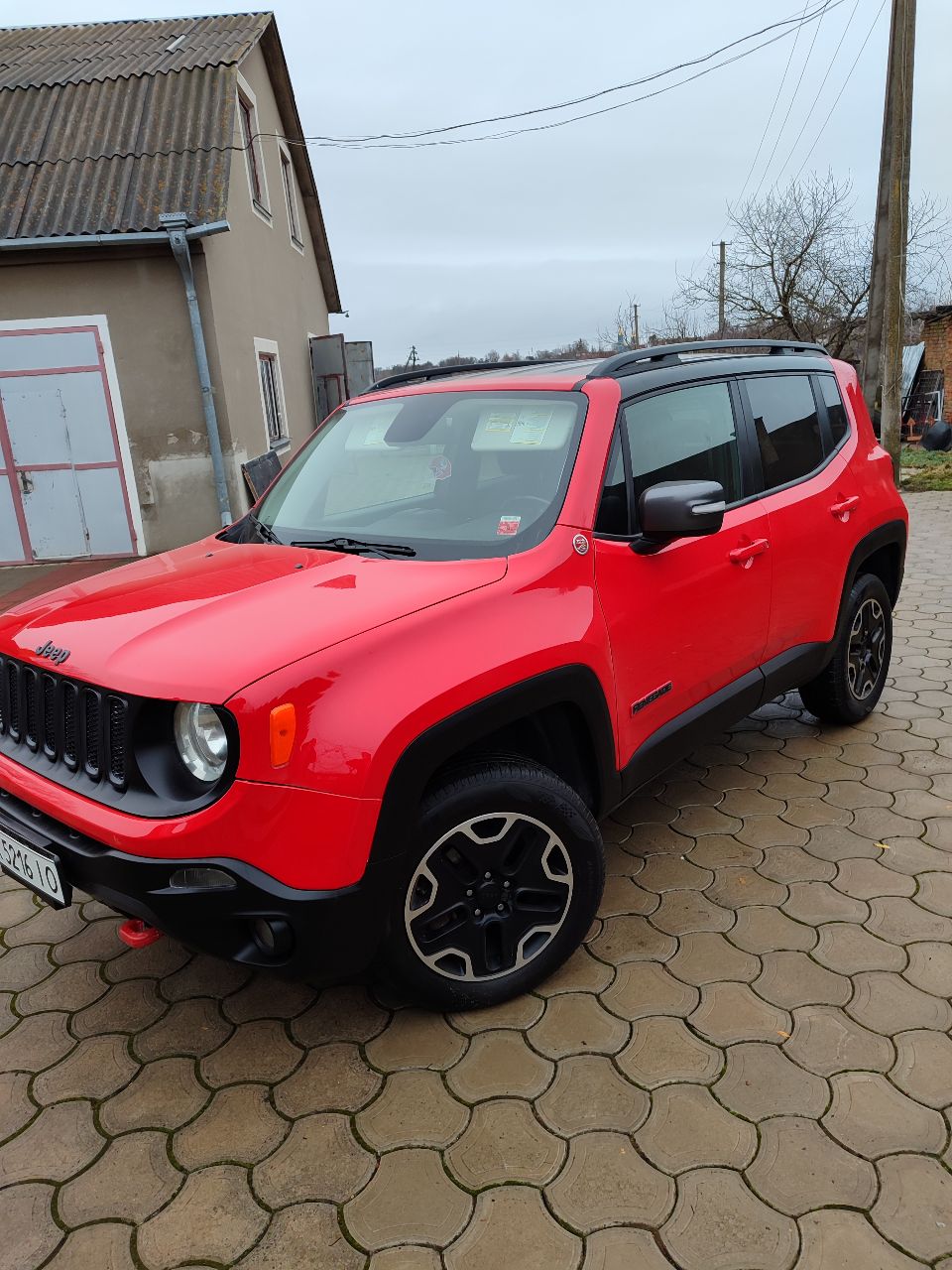 Jeep Renegade - фото 1