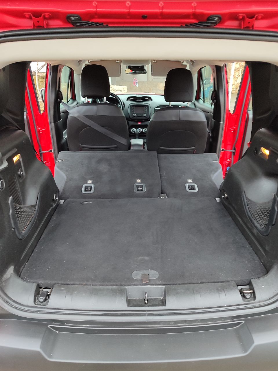 Jeep Renegade - фото 32