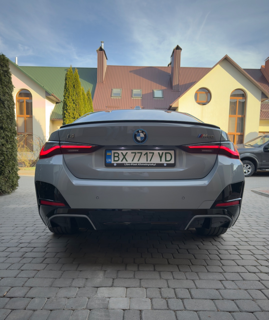 BMW i4 - фото 15