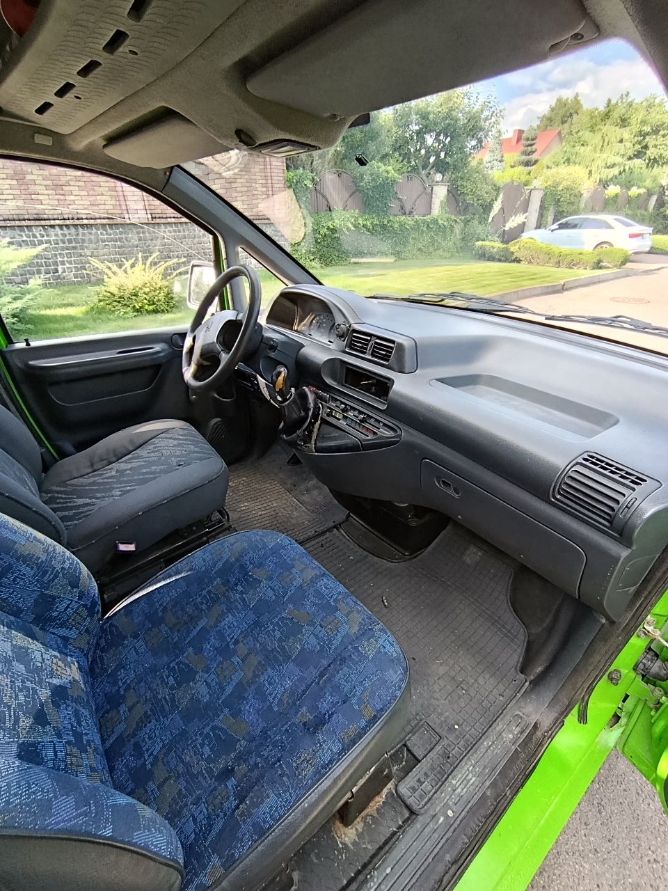 Peugeot Expert - фото 25