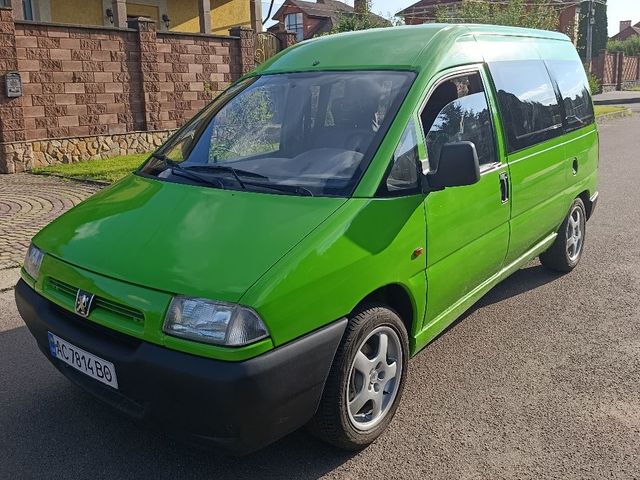 Peugeot Expert - фото 1