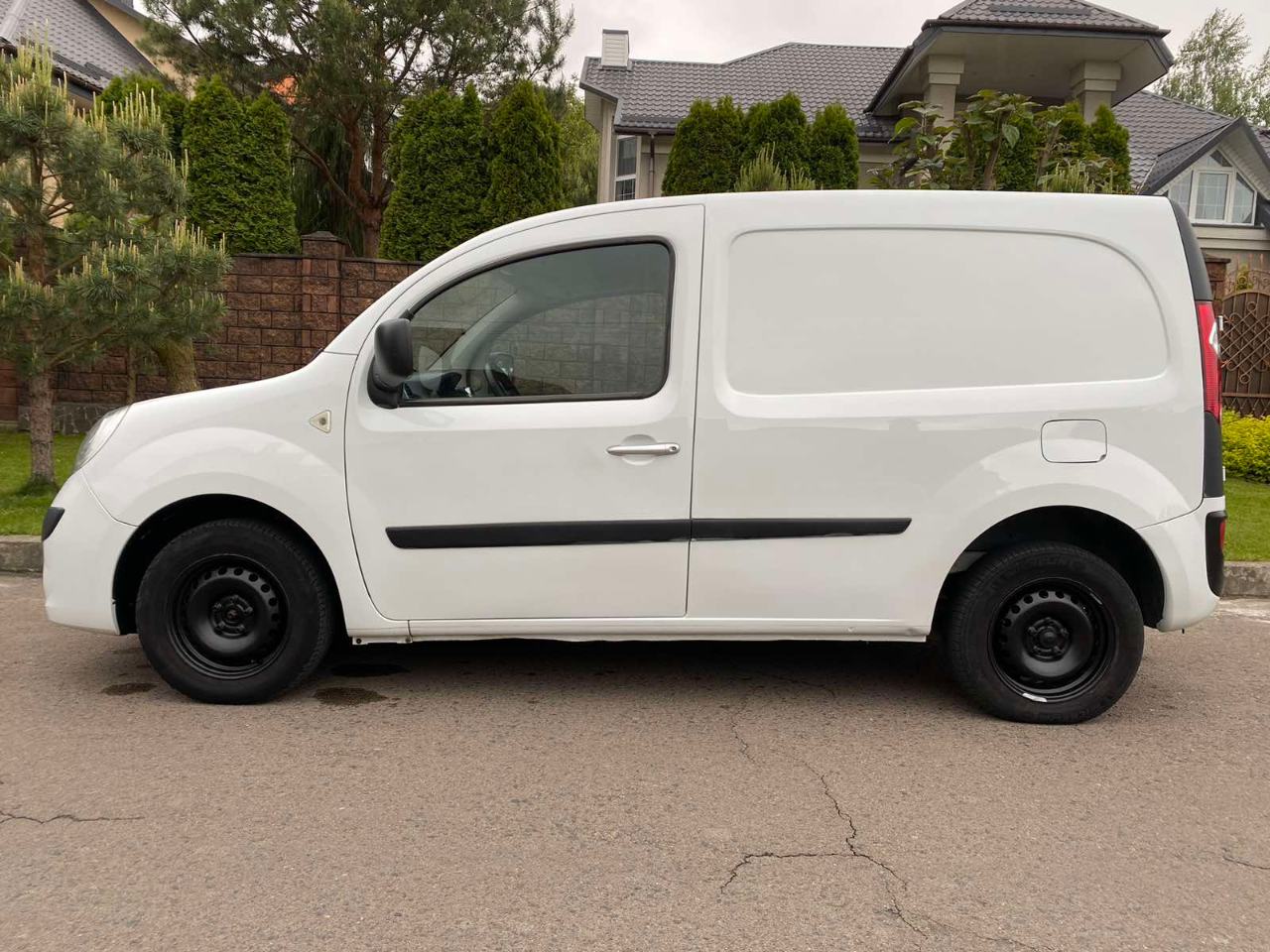 Renault Kangoo - фото 14