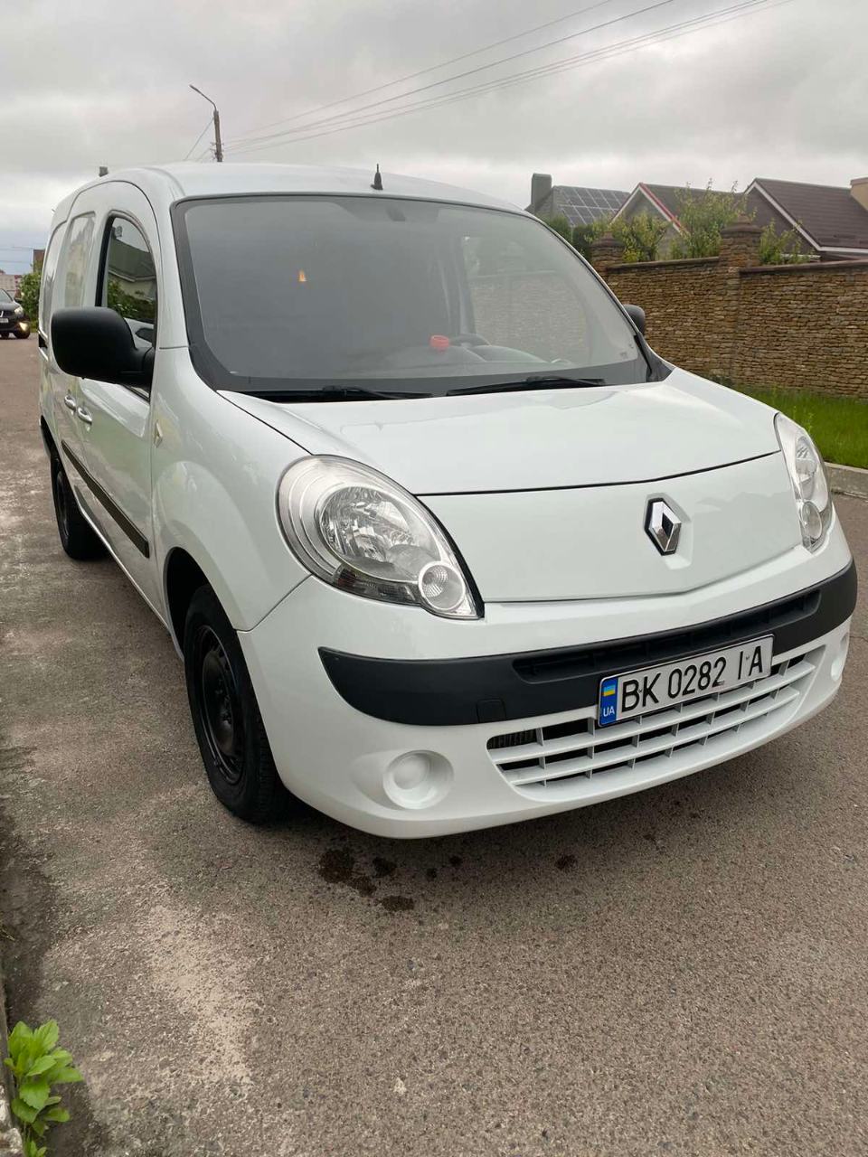 Renault Kangoo - фото 1