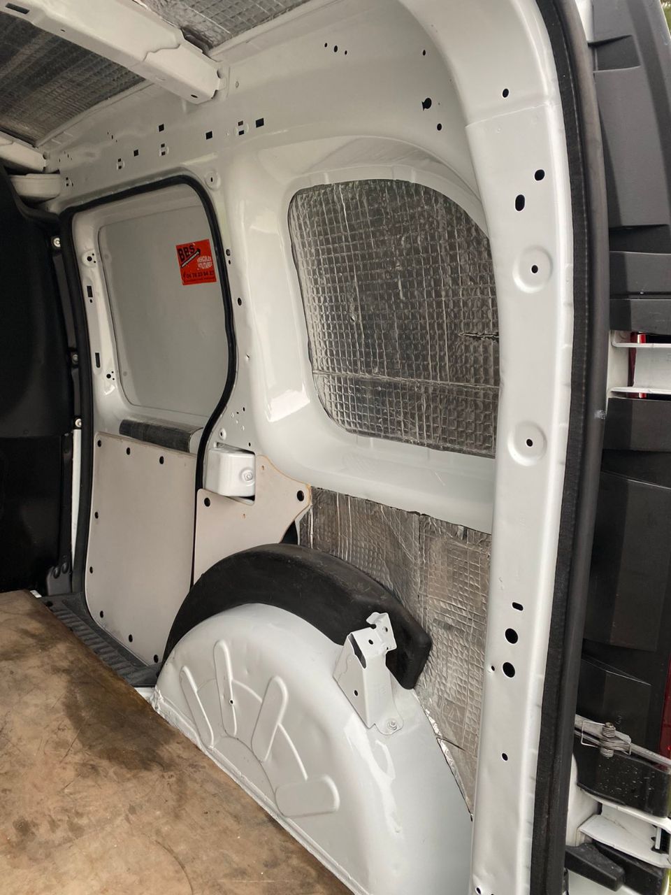 Renault Kangoo - фото 12