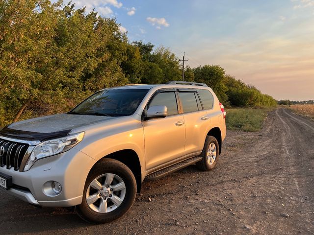 Toyota Land Cruiser Prado - фото 4