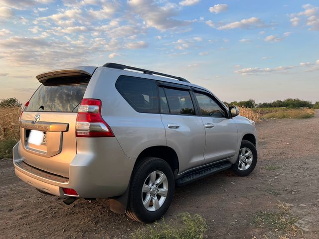 Toyota Land Cruiser Prado - фото 5