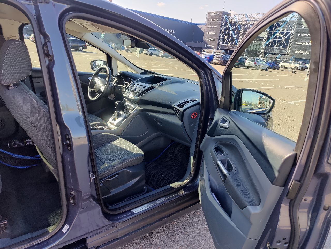 Ford C-MAX - фото 13