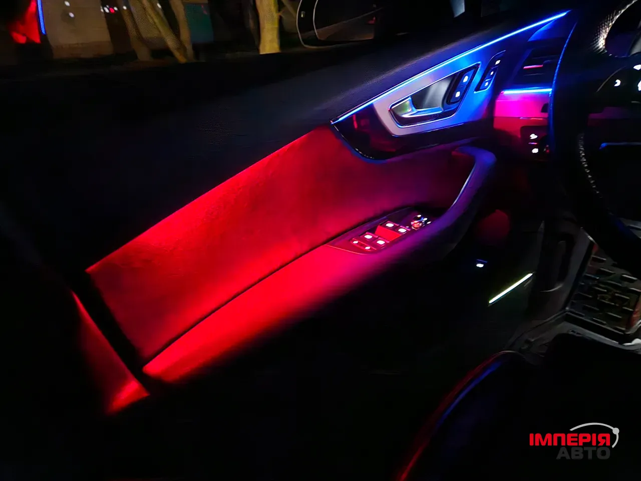 Audi Q7 - фото 77