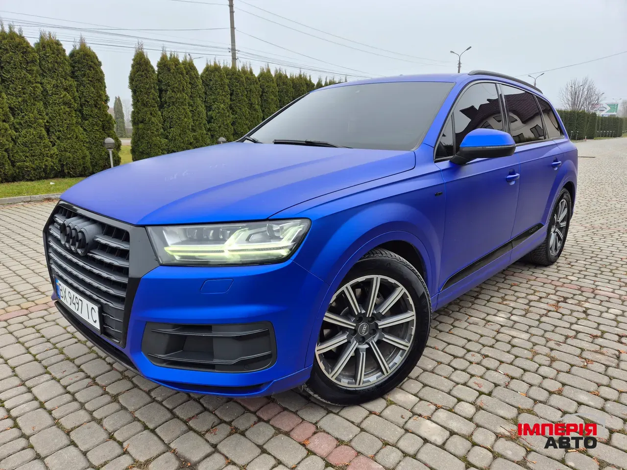 Audi Q7 - фото 10