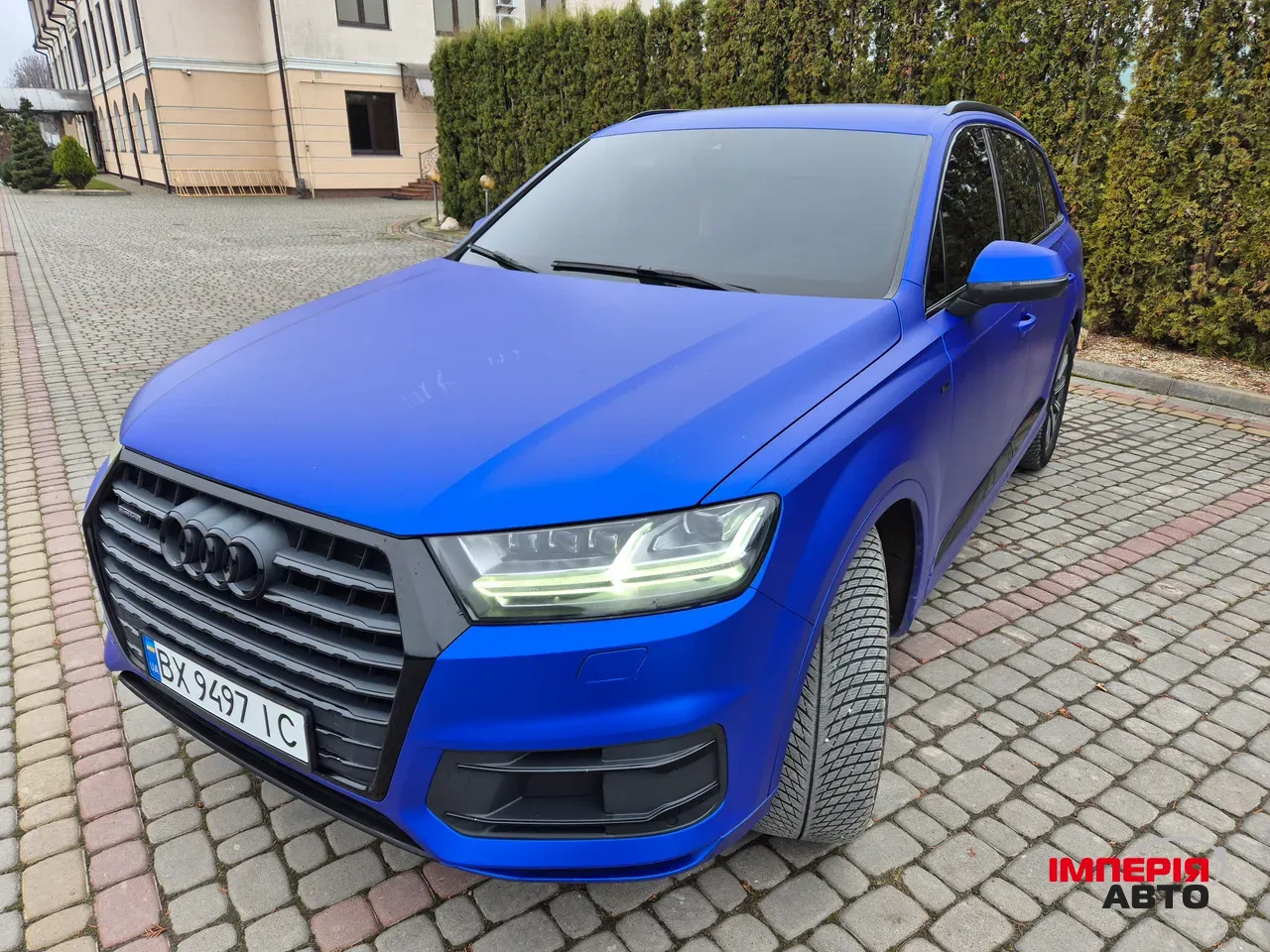 Audi Q7 - фото 16