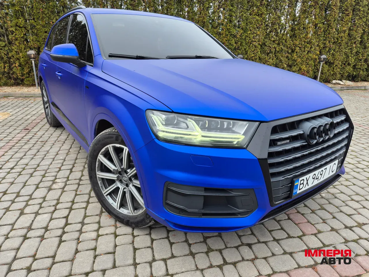 Audi Q7 - фото 13