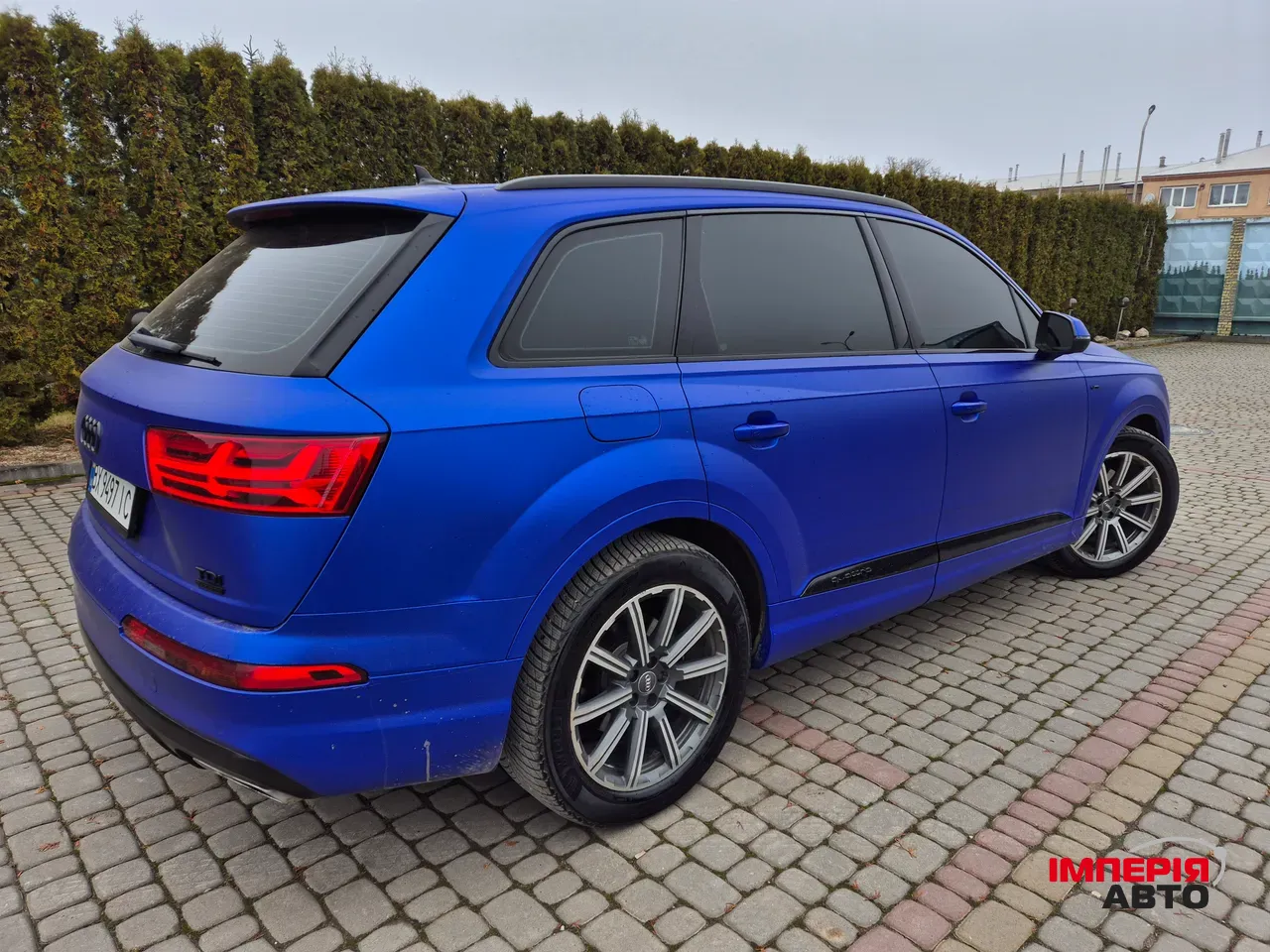 Audi Q7 - фото 4