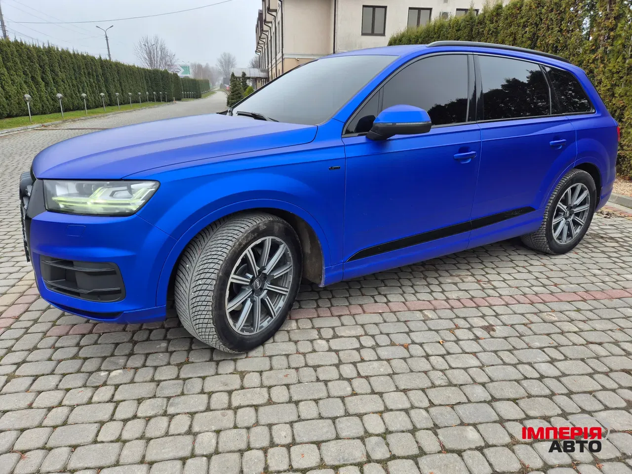 Audi Q7 - фото 18
