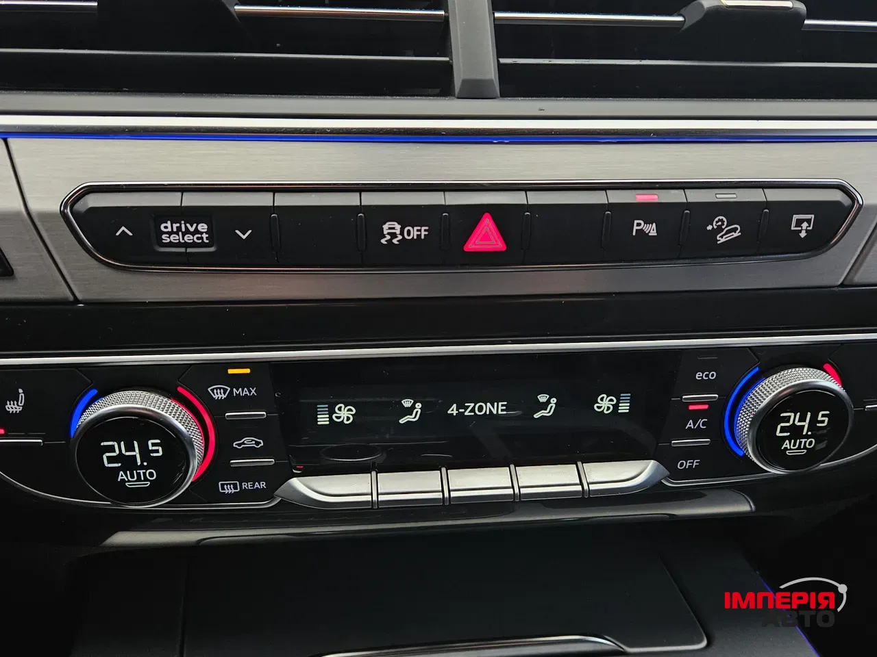 Audi Q7 - фото 51