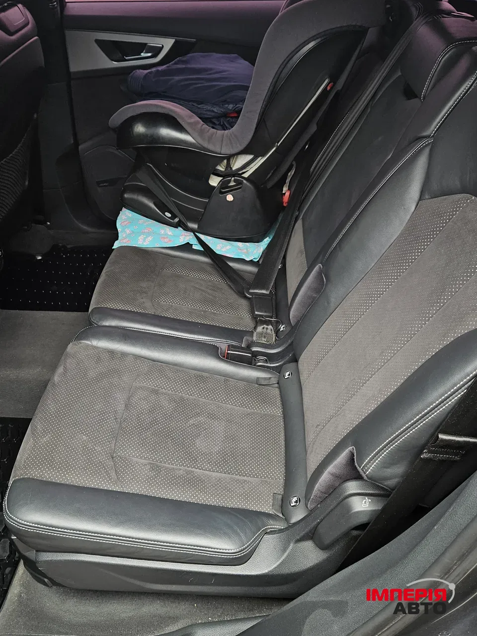 Audi Q7 - фото 54