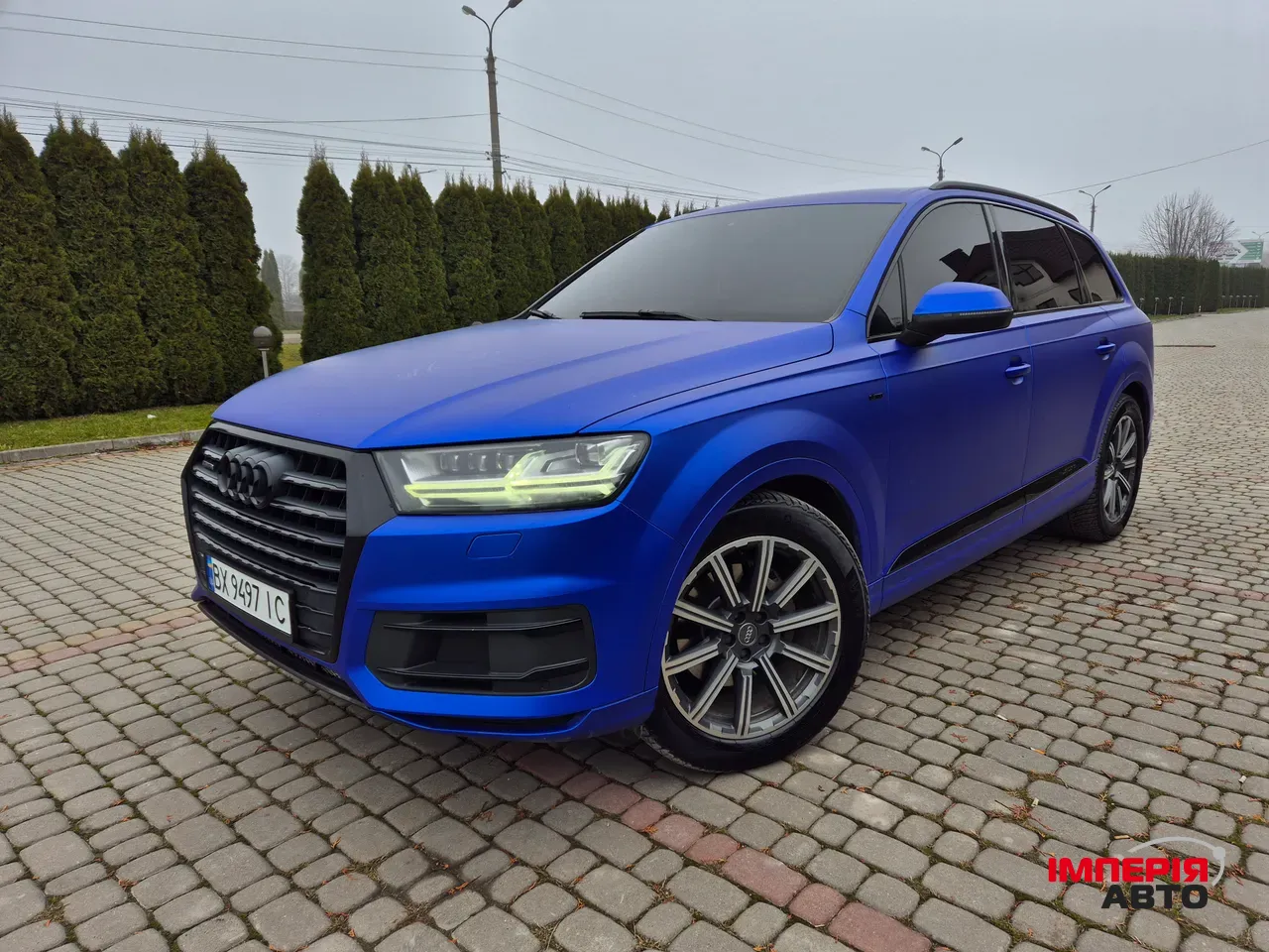 Audi Q7 - фото 1
