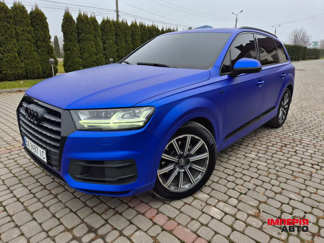 Audi Q7 - фото 9