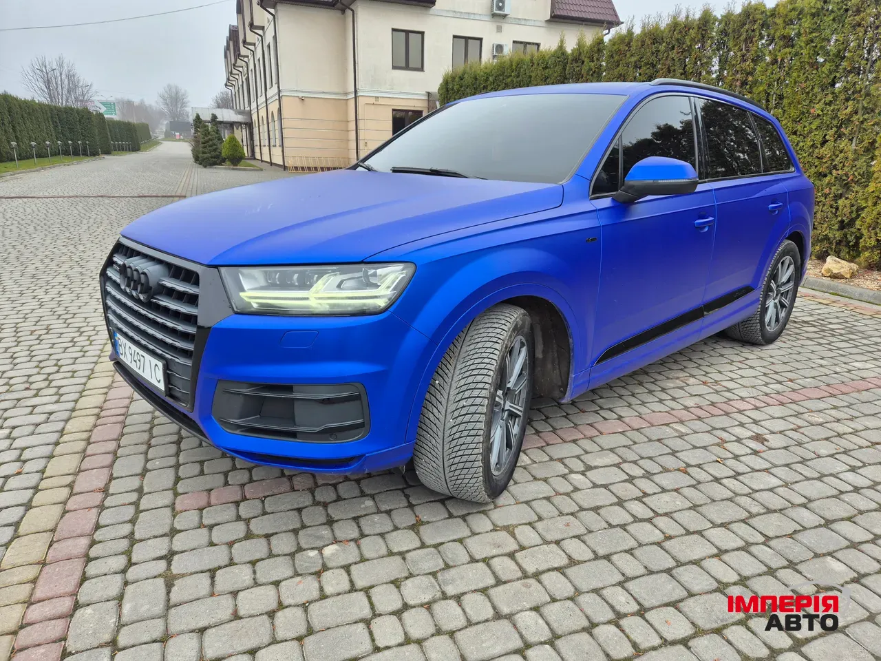 Audi Q7 - фото 26